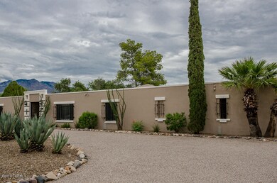 2016_05_6836 N Sesame Ln-010