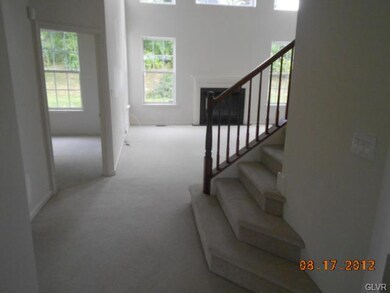 7440 Crane Crossing, Macungie, PA 18062 - photo 4