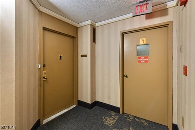Harmon Cove Tower unit 401, Secaucus, NJ 07094 - photo 6