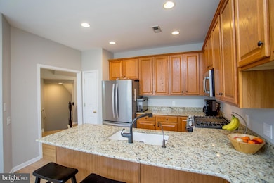 82 Avalon Ct unit 2005, Doylestown, PA 18901 - photo 6