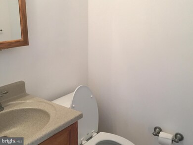 3016 Nutwood Ln, Bowie, MD 20716 - photo 3