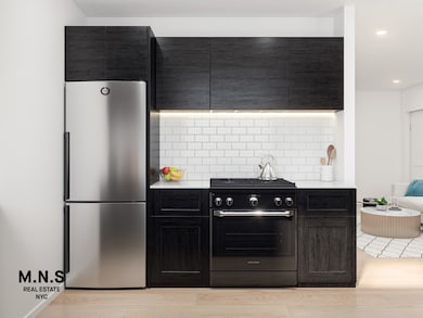 102-10 Queens Blvd unit 403, Flushing, NY 11375 - photo 3