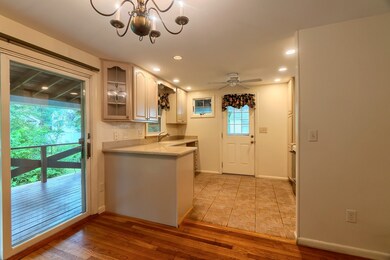 16 Pathwoods Ave, Burlington, MA 01803 - photo 7
