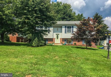 2806 Rachele Ct, Manchester, MD 21102 - photo 2