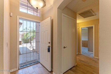 3513 E Sequoia Dr Phoenix AZ-large-003-0