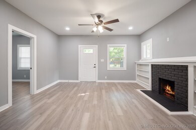 525 E Seminole Ave, McAlester, OK 74501 - photo 5