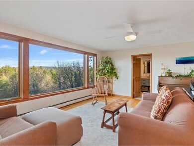 34 Knoll Cir, South Burlington, VT 05403 - photo 3