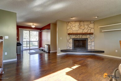 Living Room w/Fireplace