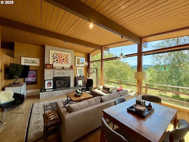 2203 Lorane Hwy, Eugene, OR 97405 - photo 3