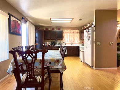 1204 Lilac Ridge Dr, Perris, CA 92571 - photo 4