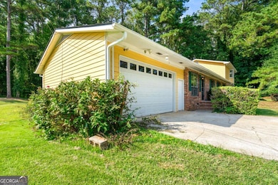 1885 North Dr SW, Atlanta, GA 30331 - photo 2