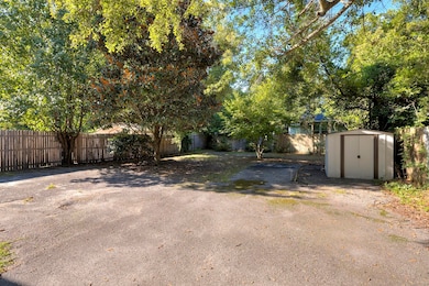 35 W Charlotte Ave, Sumter, SC 29150 - photo 7