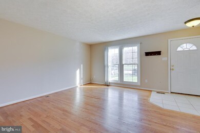 7986 Brightmeadow Ct, Ellicott City, MD 21043 - photo 3