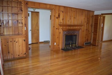 38 Rzasa Dr, Chicopee, MA 01013 - photo 5