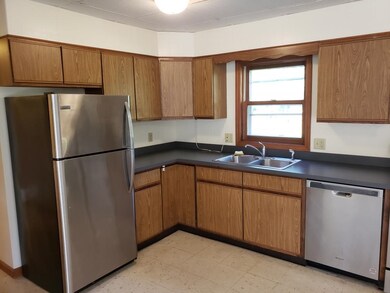 119 Knight St, Milford, NH 03055 - photo 6