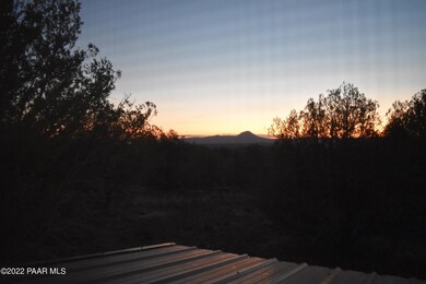 354 Juniperwood Ranch, Ash Fork, AZ 86320 - photo 6