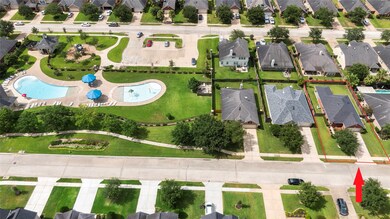 Your new home is just steps away from the neighborhood park, pool, and splashpad!