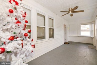 1022 Penn Line Rd, Paulsboro, NJ 08066 - photo 3