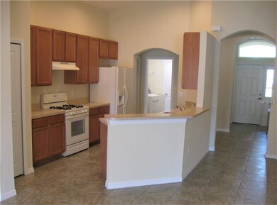 Kitchen to Vestibule to Frt  Dr