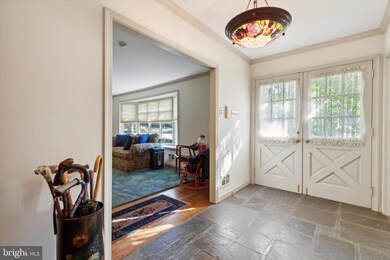 824 Juniper Dr, Lafayette Hill, PA 19444 - photo 5