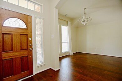 86 W Spindle Tree Cir, Spring, TX 77382 - photo 2