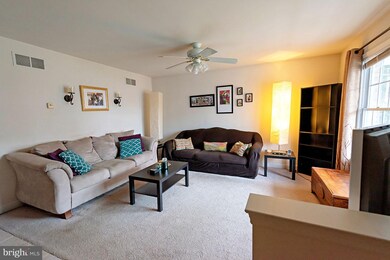 1003 Ithaca St, Reading, PA 19605 - photo 2