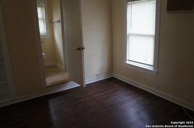 826 E Erie Ave unit C, San Antonio, TX 78212 - photo 3