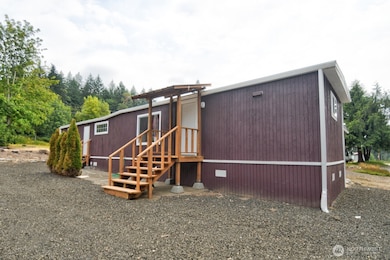 15503 Cedar Park Rd SE unit 14, Olalla, WA 98359 - photo 2