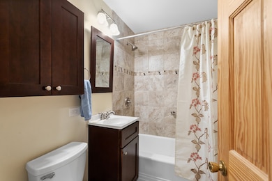 16910 Head Ave, Hazel Crest, IL 60429 - photo 4