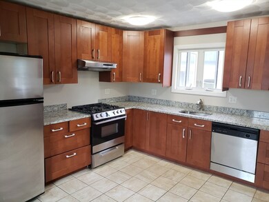 88 Pearl St unit 2, Somerville, MA 02145 - photo 2