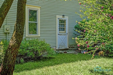 1402 S Crissey Rd, Holland, OH 43528 - photo 7