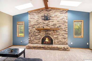 4045 S Elms Rd, Swartz Creek, MI 48473 - photo 6