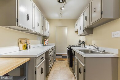 9732 Glen Ave unit 103, Silver Spring, MD 20910 - photo 7