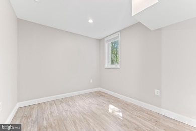 7140 Stone Throw Way unit LOWER LEVEL, Elkridge, MD 21075 - photo 6