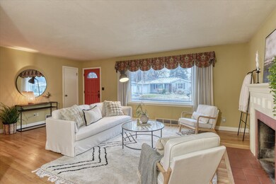 1027 E 37th Ave, Spokane, WA 99203 - photo 6