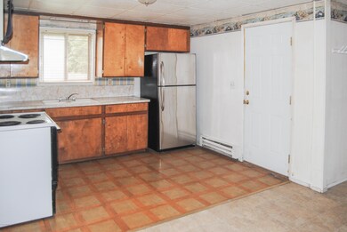 Kitchen - Dining