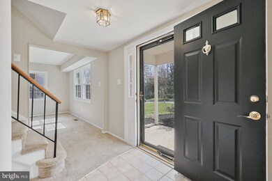 8812 Royal Ridge Ln, Laurel, MD 20708 - photo 5