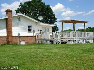 1686 Tub Run Hollow Rd, Hedgesville, WV 25427 - photo 3