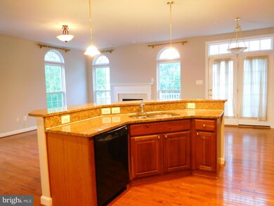 15800 Buxton Place, Upper Marlboro, MD 20774 - photo 5
