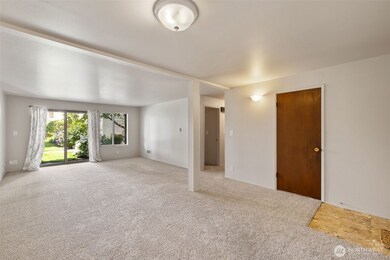 8516 196th St SW unit 105, Edmonds, WA 98026 - photo 3