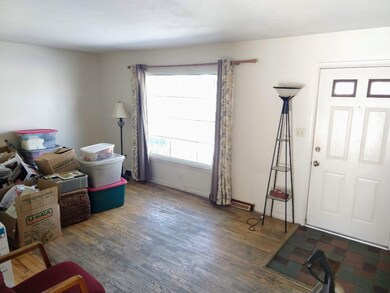 625 Charleston Rd, Lansing, MI 48917 - photo 4