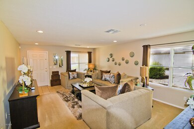 5 Living Room 2