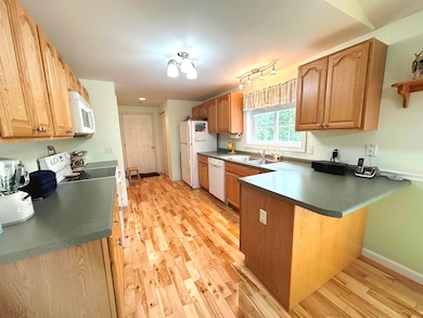 43 Boulder Dr, Gorham, ME 04038 - photo 5