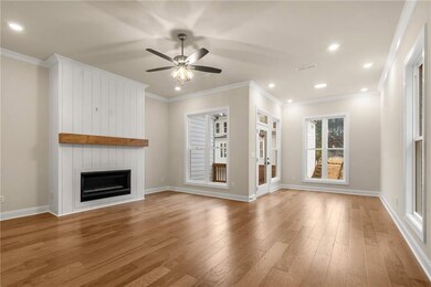 So many possibilities! *Please note that photos shown are representative of the floorplan but are not photos of the actual home available.