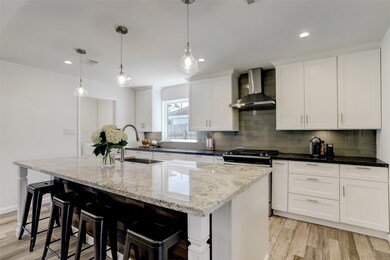 971 Marcella St, Houston, TX 77091 - photo 7