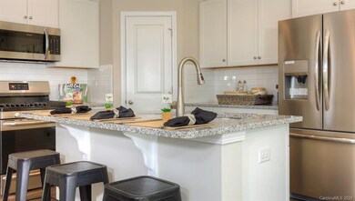 547 Altamonte Dr unit 8, Lake Wylie, SC 29710 - photo 7