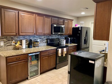 15807 Lenclaire Dr, Houston, TX 77053 - photo 5