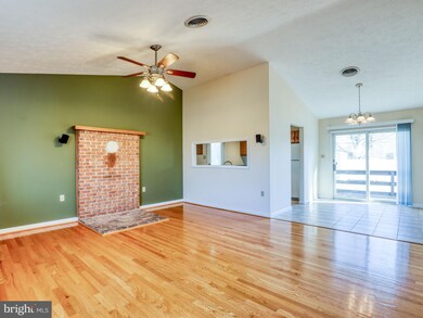 304 Chinkapin Dr, Stephens City, VA 22655 - photo 5