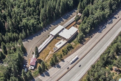 4221 Siskiyou Ave, Dunsmuir, CA 96025 - photo 3