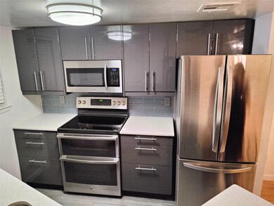 2500 Burleson Rd unit 315, Austin, TX 78741 - photo 2